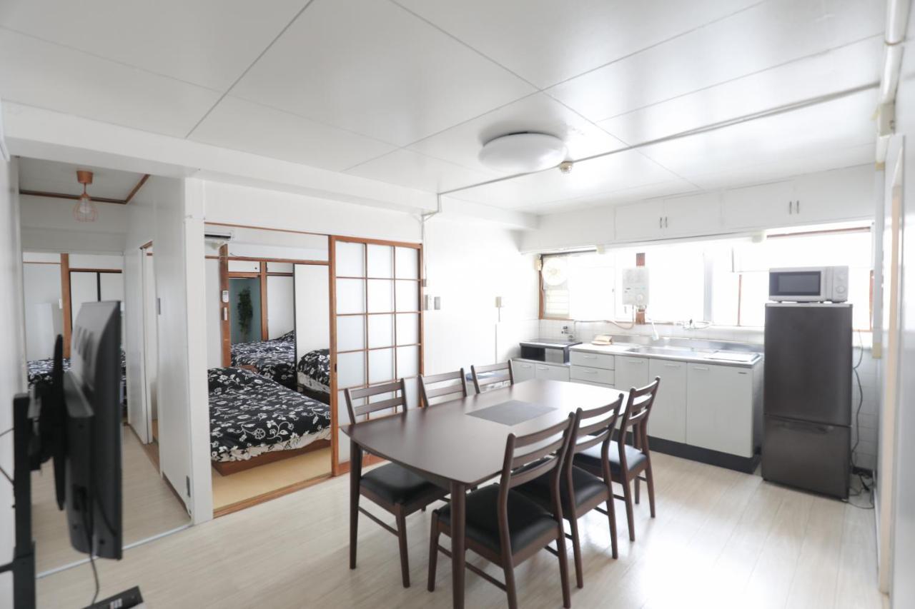 Fukuoka Condominium * Fukuoka (Fukuoka)